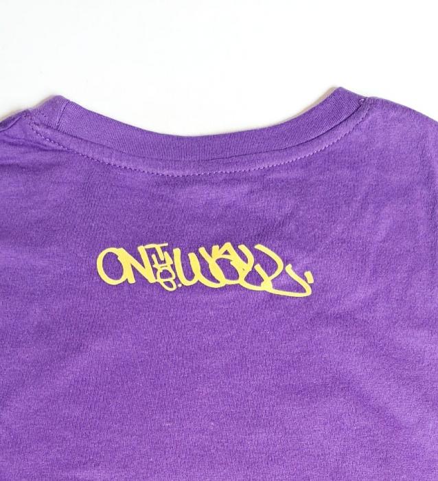 Preview: On the Wall - Trow Up Tee