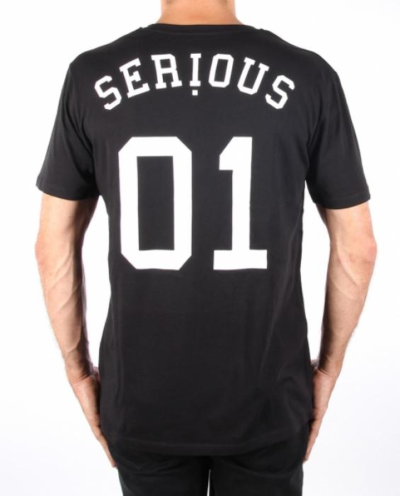 Serious 01 Tee Black